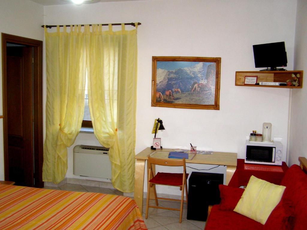 L'Antico Borgo Rooms Rental Caprie Chambre photo